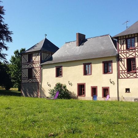 Le Manoir Des Arts Bed & Breakfast Saint-Samson-de-Bonfosse ภายนอก รูปภาพ