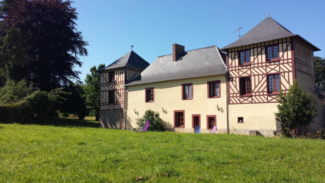 Le Manoir Des Arts Bed & Breakfast Saint-Samson-de-Bonfosse ภายนอก รูปภาพ
