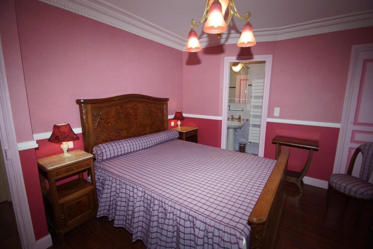 Le Manoir Des Arts Bed & Breakfast Saint-Samson-de-Bonfosse ภายนอก รูปภาพ