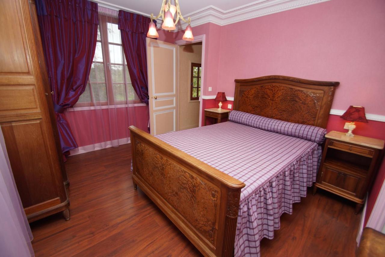 Le Manoir Des Arts Bed & Breakfast Saint-Samson-de-Bonfosse ภายนอก รูปภาพ